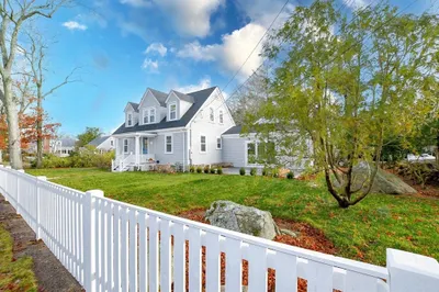 3 Pleasant Street 1