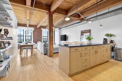 9 West Broadway #508
