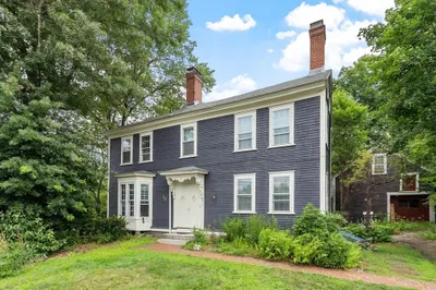13 W Main St 1