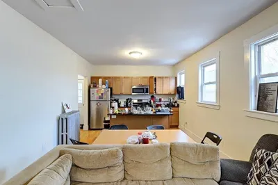 95 Hillside Street #3