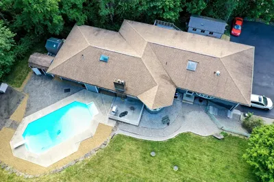 165 Sandersdale Rd 1