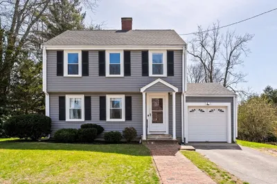 46 Newbert Ave