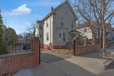 24 Berkeley St