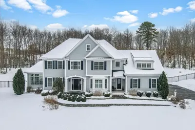 10 Wrights Farm Rd 1