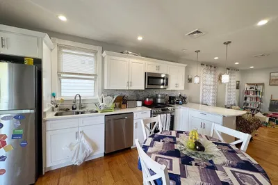59 Saratoga Street #3