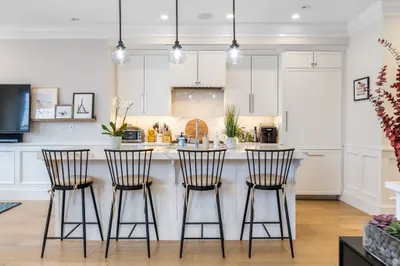 154 W 8th Street #8S