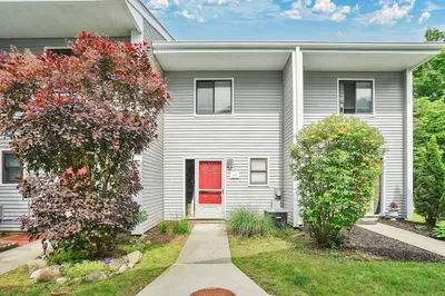 555 Russell Rd #F39 1