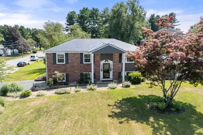 43 Arapahoe Rd