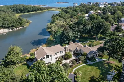 68 Nichols Rd 1