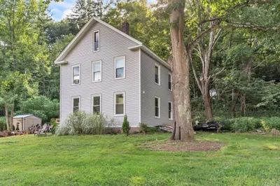 34 Worthington Rd 1