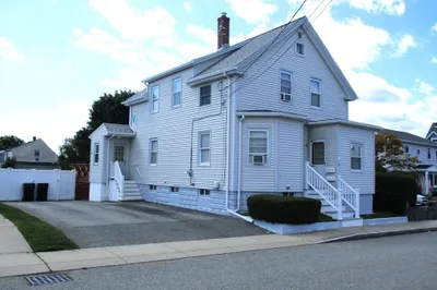 18 Potter St