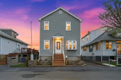 56 Curtis Rd 1