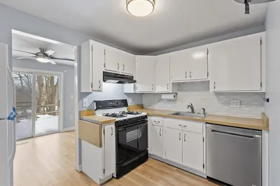73 Kennedy Drive #73 1