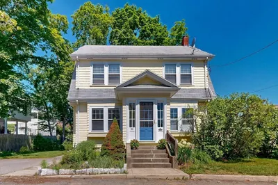 11 Pine Ct