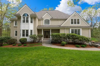 11 Pettees Pond Lane 1