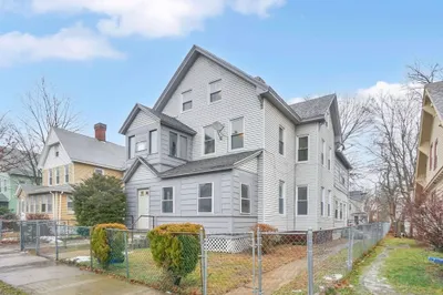 16 Amherst St #1 1