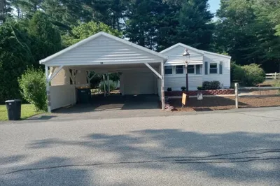 28 Maplewood Drive