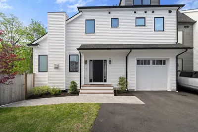 9 Johnson Pl #9 1