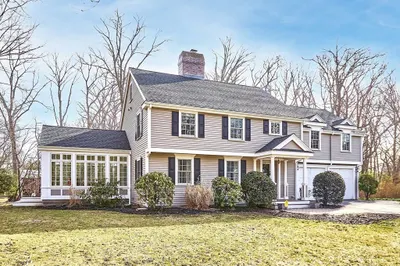 9 Greenwood Road 1