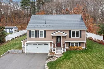 108 Fernwood Dr 1