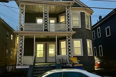 38 Hawthorn Avenue #1