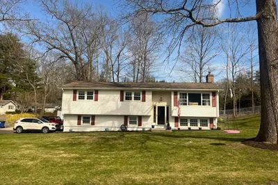 33 Westview Terrace 1