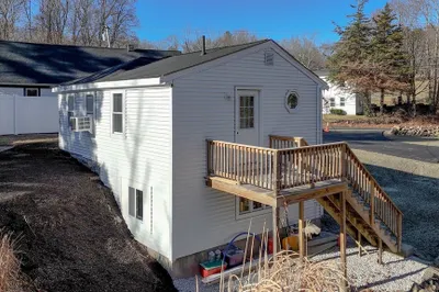112a Millville Rd