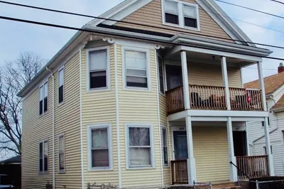 149 Wood St #1 1