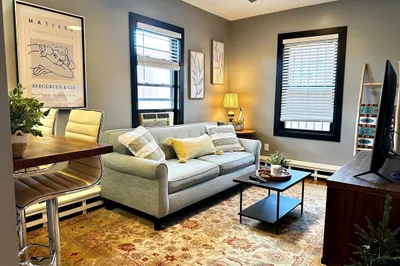 10 Pompeii Street #2 1