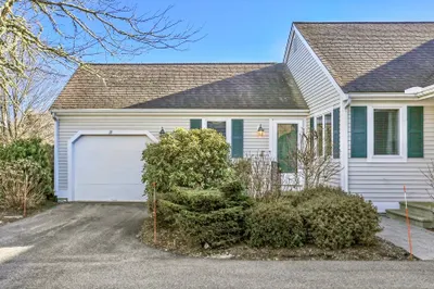19 Bonwood Drive #211 1
