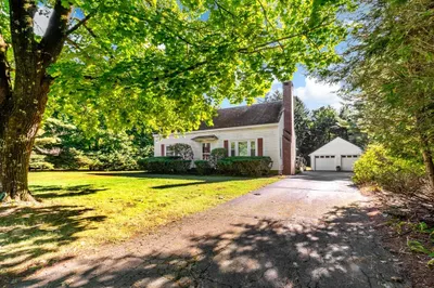 315 Newman Ave 1