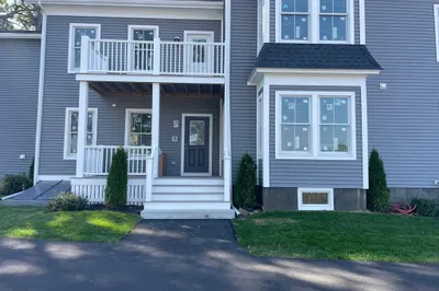 12 Lafayette St #2 1