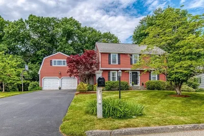 26 Maplecrest Dr 1