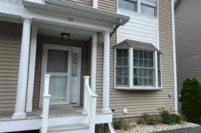 111 Beach Rd #20 1