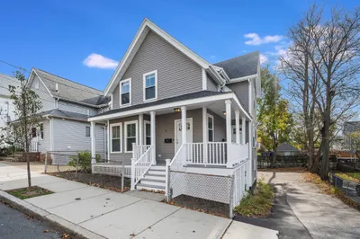 11 Harvard Steet St 1