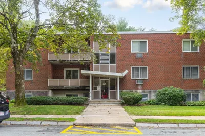 63 Lionel Ave #C 1