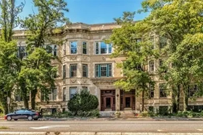 497 Boylston St #2