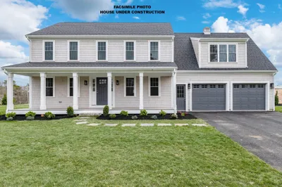 105 Pasture Hill Road 1