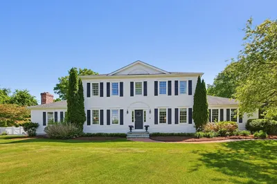 523 Old Westport Rd 1