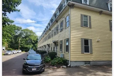 22 Centennial Pl #1