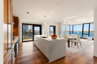 300 Pier 4 Blvd #5C 1