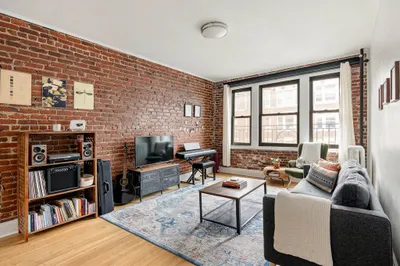 111 Jersey St #12 1