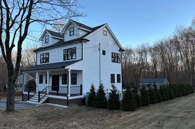 15 Webster Rd 1