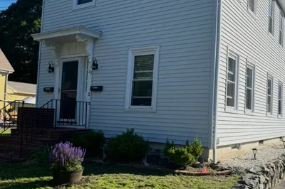 22 Lawrence St #2 1