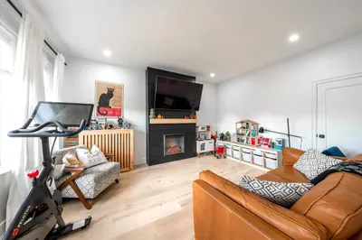 281 Washington Ave #2