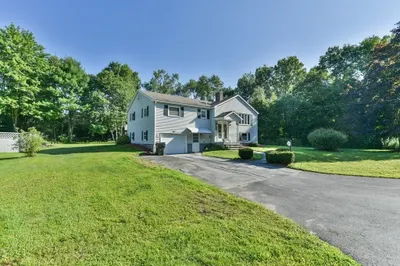 85 Klebart Ave