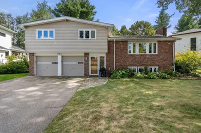 30 Esty Farm Rd 1
