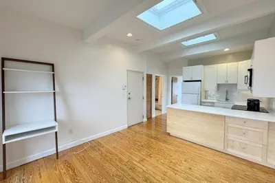 38-40 Williams Street #38D