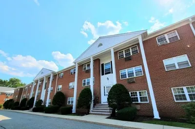 15 Old Colony Lane #8