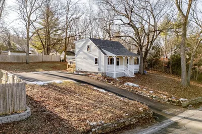 133 Salem Rd 1